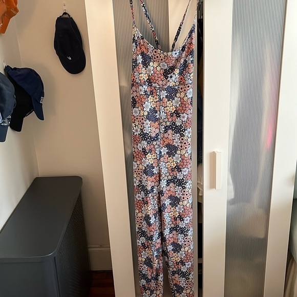 Offline by Aerie Floral Criss Cross Back Onesie Sz XL - Picture 1 of 10